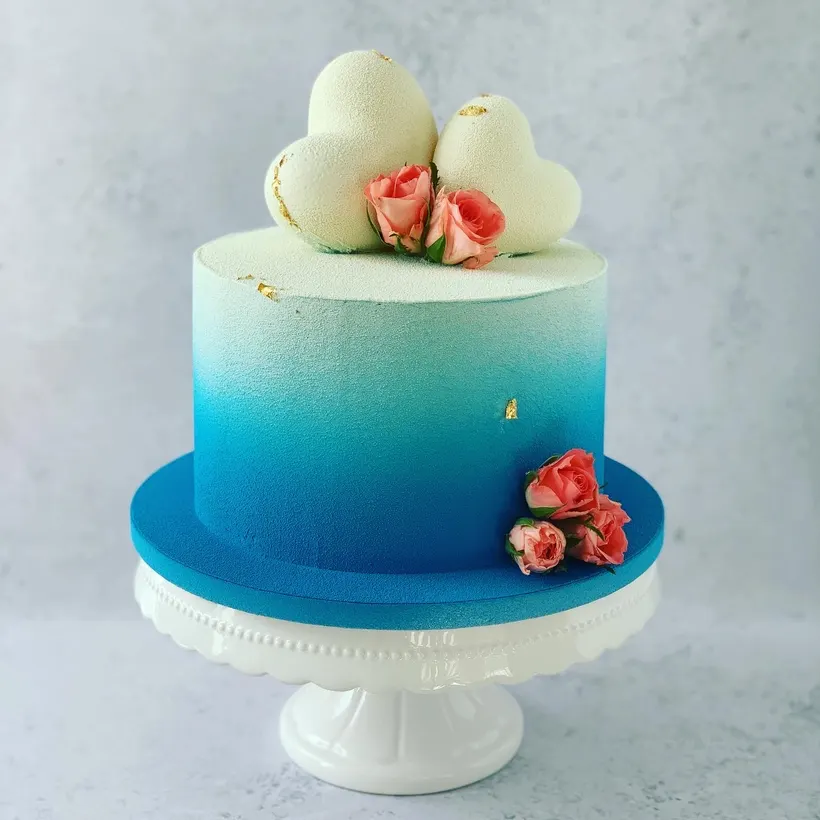 Individuelle Hochzeitstorte von Konfektory